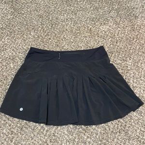 Lulu lemon tennis skirt size 8-10